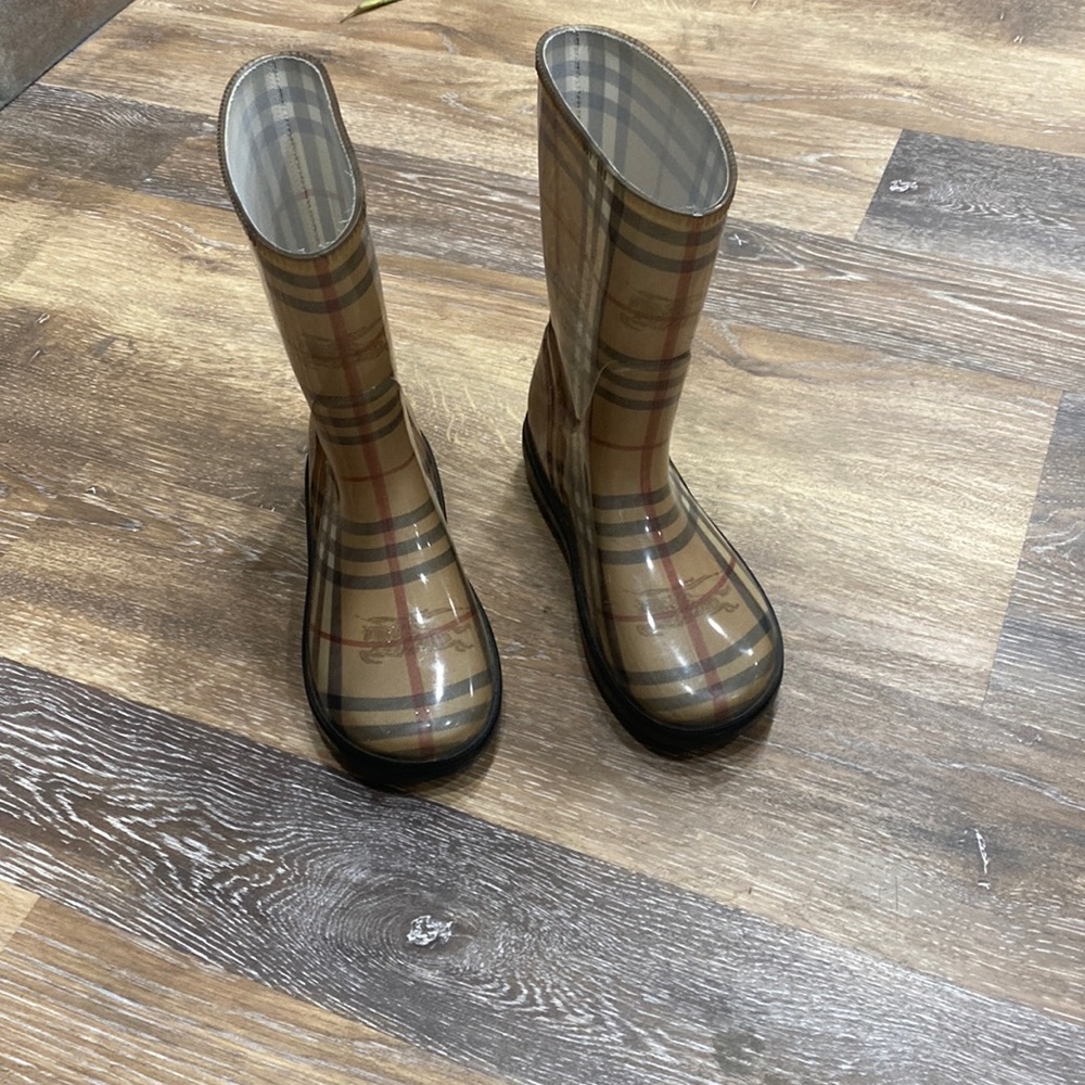 Burberry rain boots